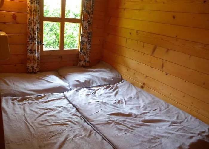 - Balaton 18975 * Balatonkenese