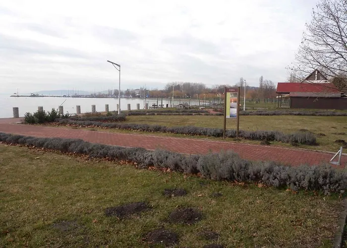 Hébergement de vacances - Balaton 18975 *